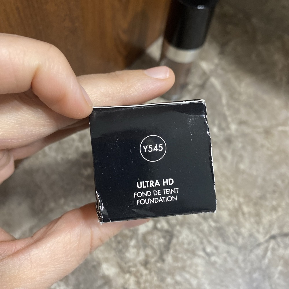 MAKE UP‎ FOR EVER ULTRA HD INVISIBLE COVER FOUNDATION Y545 1.01 OZ BOXED - Picture 2 of 5